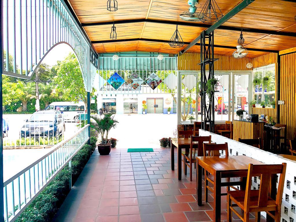 Duke Hostel Duong Dong  Exterior photo